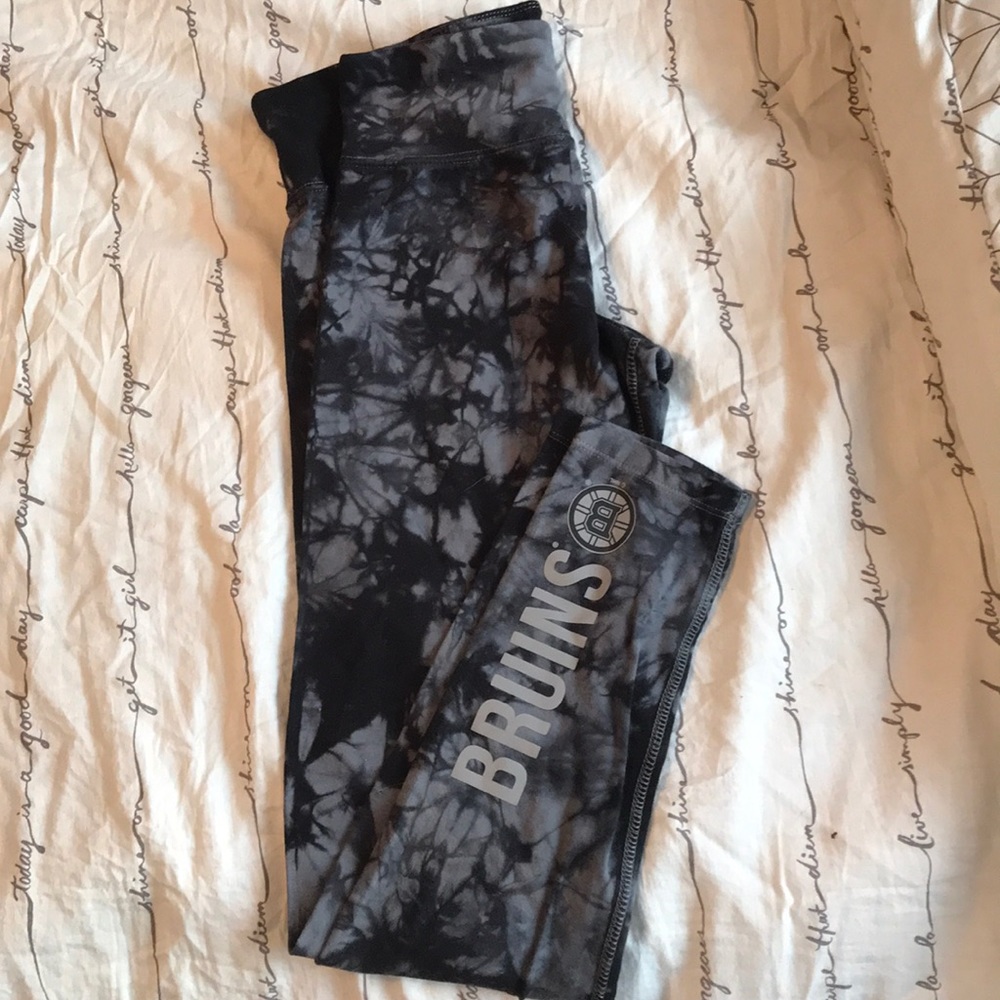 Boston Bruins cropped leggings
